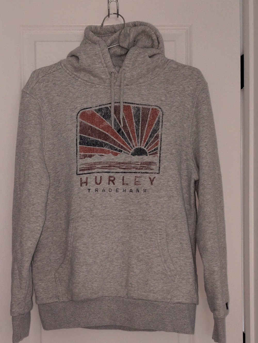 Hurley Light Gray Hoodie with Sunburst Graphic Size Small